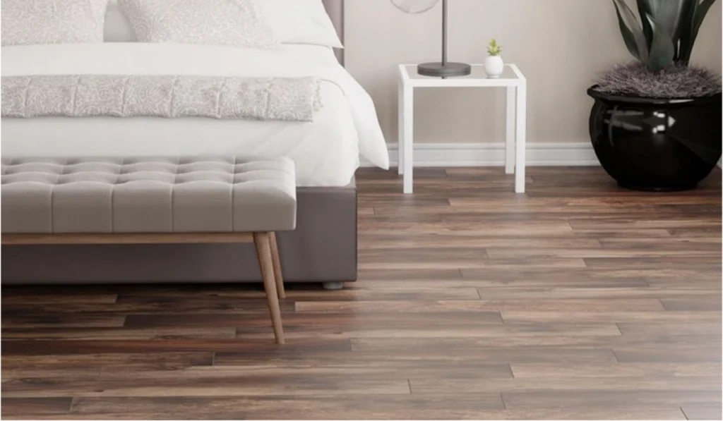 Laminate wood flooring Dubai