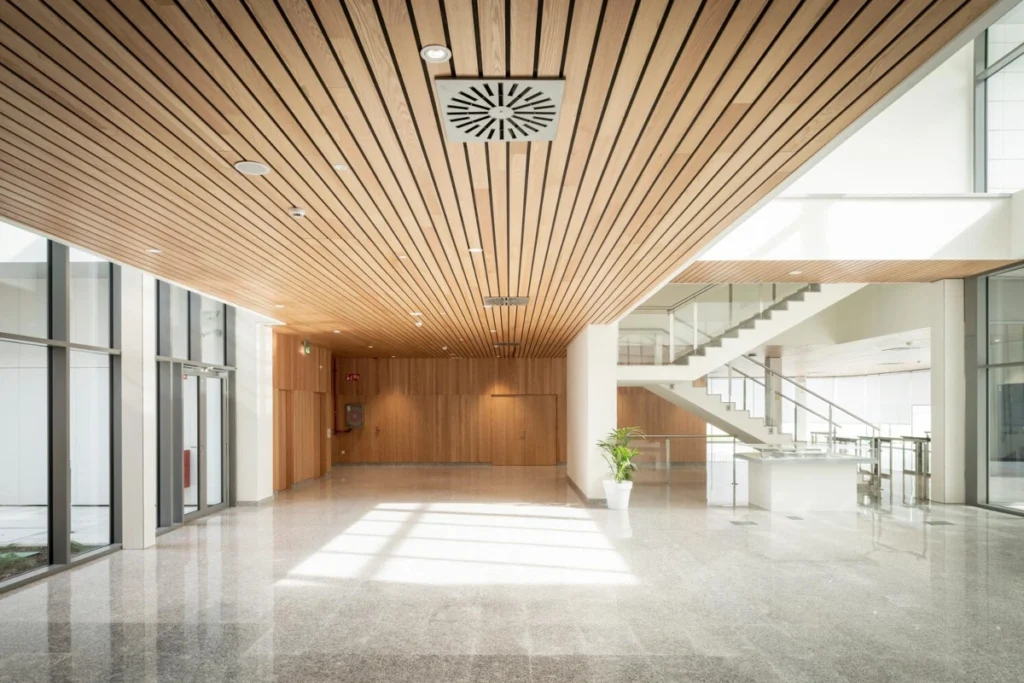 Luxury wooden ceiling Dubai