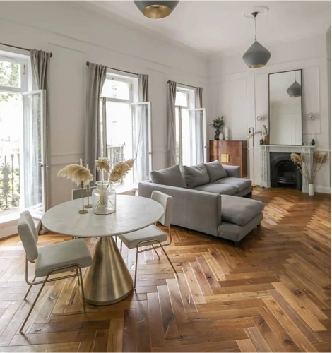 Elegant parquet flooring Dubai