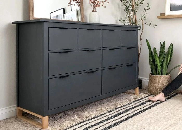 Durable, heat-resistant coatings for modern kitchens.